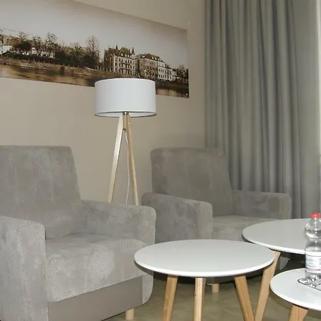 Апартаменти Apartament *